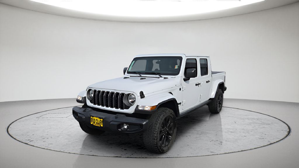 Used 2025 Jeep Gladiator Sport AWD/4WD image 1