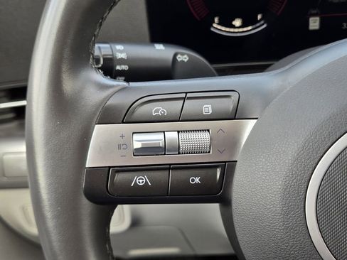 Used 2024 Hyundai Kona SEL image 28