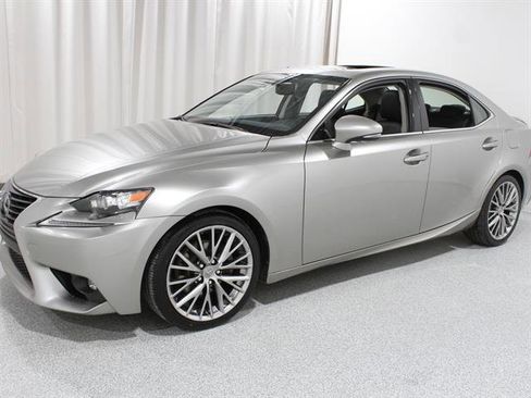 Used 2015 Lexus IS 250 AWD w/ Luxury Package image 3