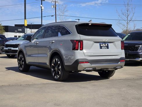 New 2026 Kia Sorento EX image 3