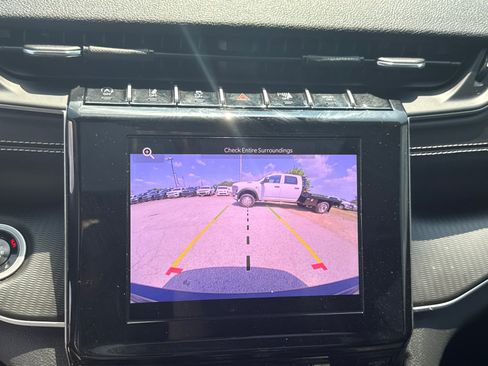 Certified 2025 Jeep Grand Cherokee Altitude AWD/4WD image 28