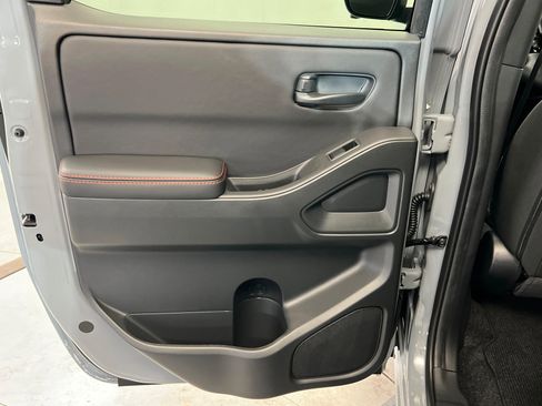 New 2026 Nissan Frontier PRO-4X w/ Pro-4x Convenience Package image 18