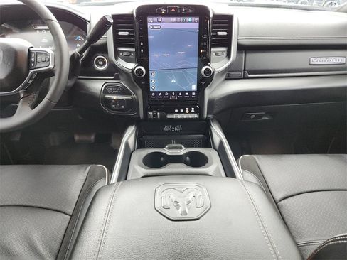 Used 2025 RAM 3500 Laramie image 15