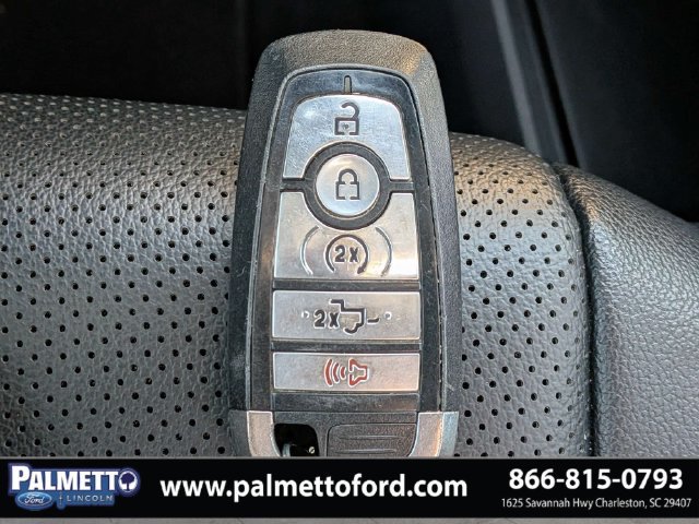 Used 2023 Ford F250 Lariat w/ Lariat Ultimate Package AWD/4WD image 30