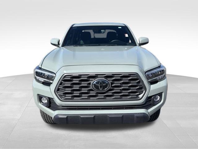 Used 2023 Toyota Tacoma TRD Off-Road AWD/4WD image 8