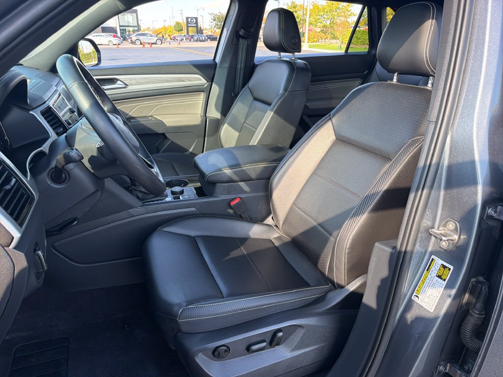 Certified 2023 Volkswagen Atlas Cross Sport SE AWD/4WD image 7