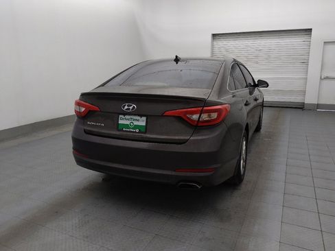 Used 2017 Hyundai Sonata SE image 7