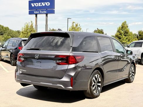 Used 2025 Honda Odyssey EX-L image 7