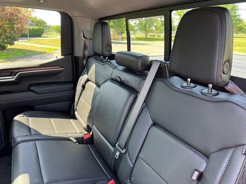 Used 2026 GMC Sierra 1500 Denali AWD/4WD image 24