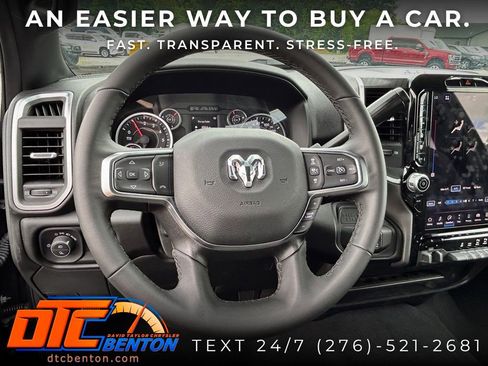 Used 2025 RAM 2500 Big Horn AWD/4WD image 12