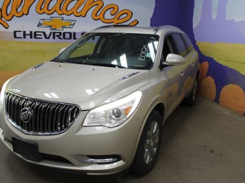 Used 2016 Buick Enclave Leather w/ Trailering Package, 4500 LBS. FWD image 4