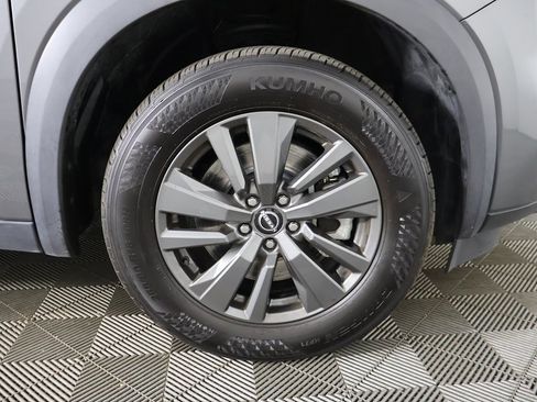 Used 2023 Nissan Pathfinder SV image 21