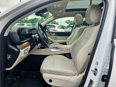 Certified 2024 Mercedes-Benz GLS 450 4MATIC image 18