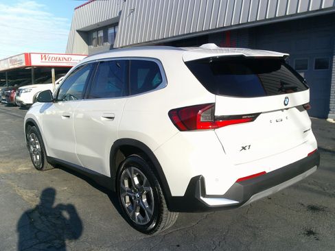 Used 2023 BMW X1 xDrive28i image 6