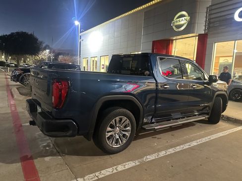 Used 2019 GMC Sierra 1500 Denali w/ Technology Package image 4