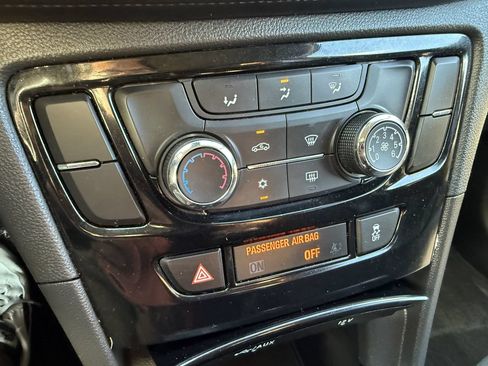 Used 2019 Buick Encore Preferred w/ Safety Package FWD image 12