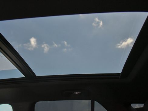 Used 2024 Honda Prologue Touring image 37