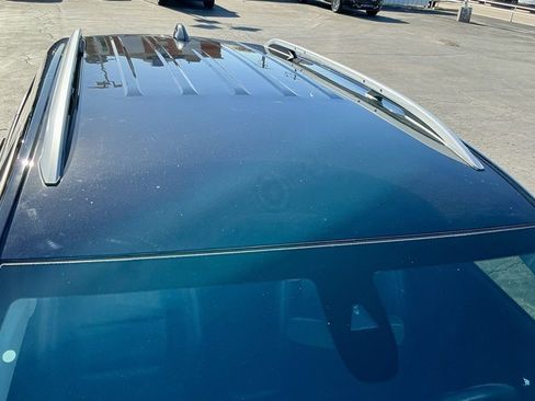 Used 2022 GMC Terrain SLT w/ Infotainment Package II image 12