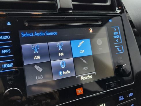 Used 2017 Toyota Prius Four image 8