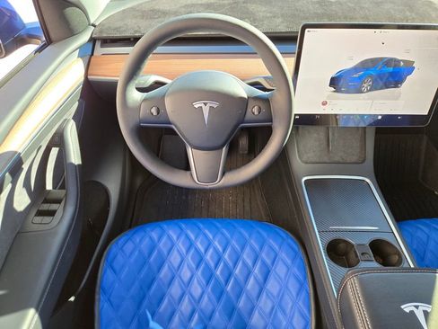 Used 2024 Tesla Model Y Long Range image 8