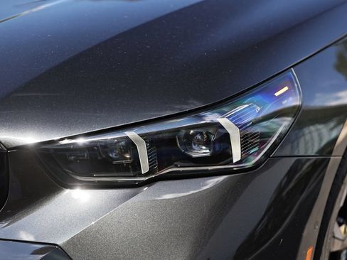 New 2027 BMW 550e xDrive w/ Executive Package AWD/4WD image 11