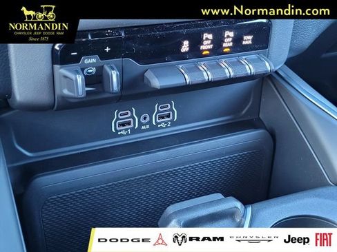 New 2026 RAM 1500 Big Horn w/ Night Edition AWD/4WD image 11