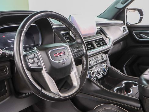 Used 2022 GMC Yukon SLT w/ SLT Premium Package image 27