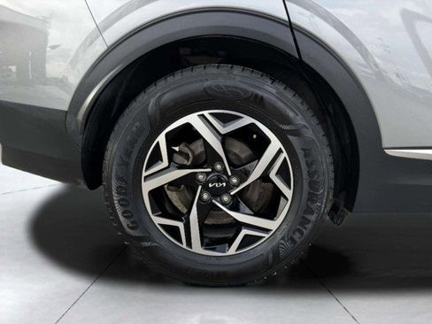 Used 2023 Kia Sportage LX image 49