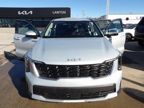 New 2026 Kia Sorento LX image 33