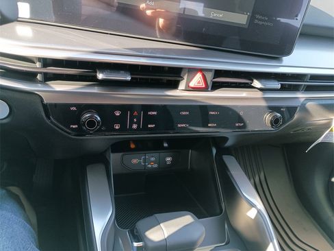 New 2026 Kia Sorento LX image 22