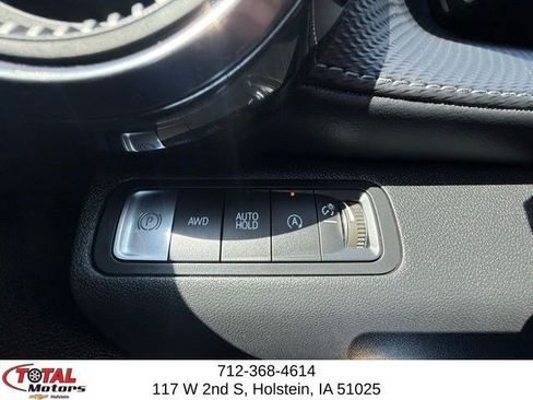 Used 2026 Chevrolet Equinox LT w/ Convenience Package II image 17