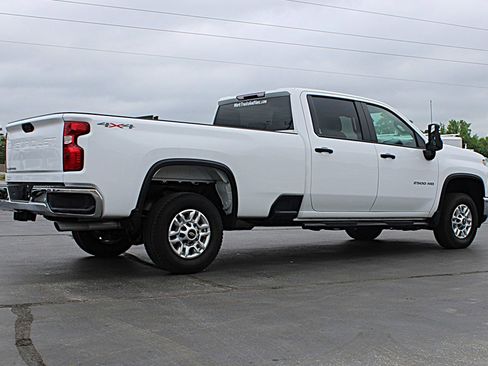 Used 2025 Chevrolet Silverado 2500 W/T w/ WT/CX Safety Package AWD/4WD image 5