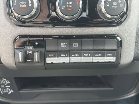 New 2026 RAM 4500 Tradesman AWD/4WD image 21