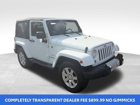 Used 2014 Jeep Wrangler Sahara w/ Connectivity Group AWD/4WD image 2