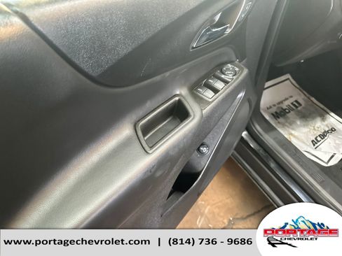 Used 2024 Chevrolet Equinox LT image 13