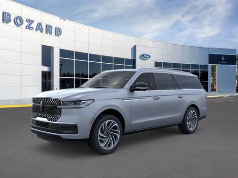 New 2025 Lincoln Navigator L Reserve image 1