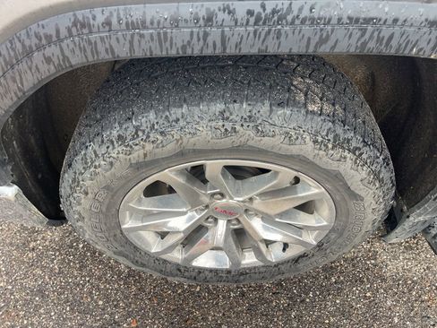 Used 2022 GMC Sierra 1500 SLT w/ SLT Premium Package image 23