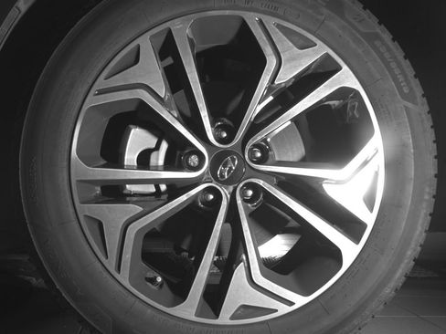 Used 2020 Hyundai Santa Fe Limited FWD image 9