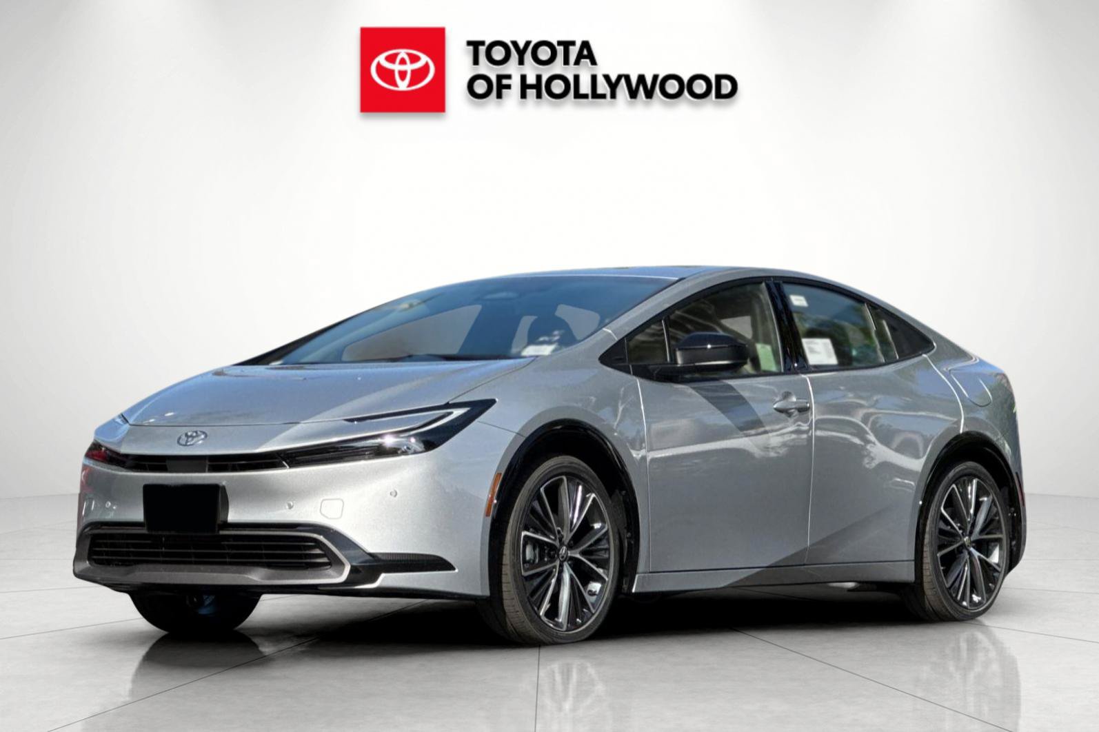 New 2027 Toyota Prius XLE FWD image 7