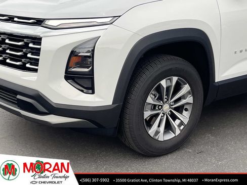 Certified 2026 Chevrolet Equinox LT w/ Convenience Package II FWD image 9