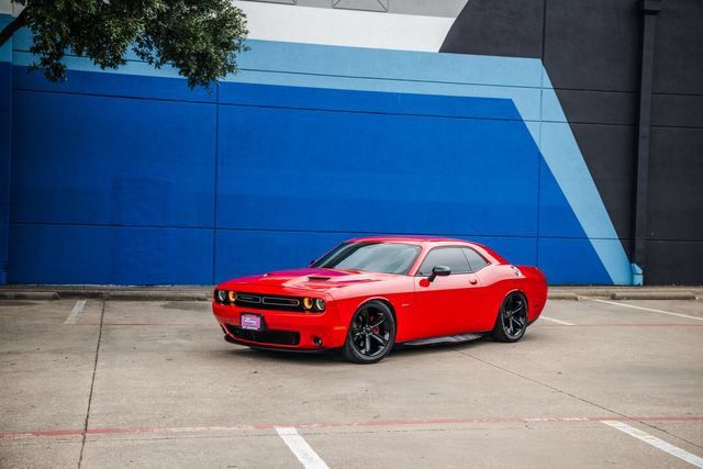 Used 2015 Dodge Challenger R/T w/ Quick Order Package 28B R/T RWD image 41