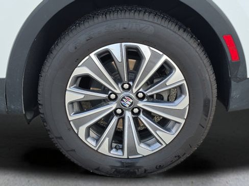 Used 2024 Buick Envision Preferred AWD/4WD image 18