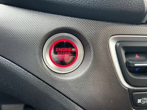 Certified 2023 Honda Ridgeline Sport image 27