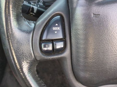 Used 2002 Chevrolet Camaro LT image 24