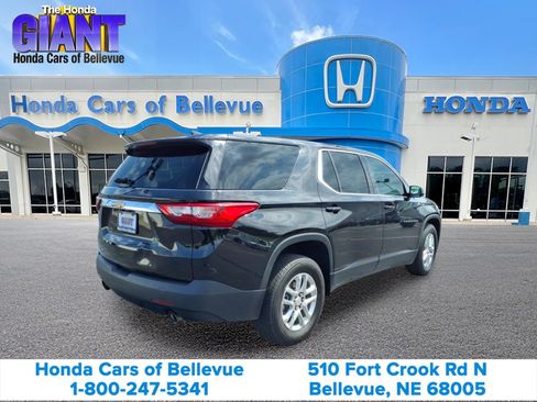 Used 2020 Chevrolet Traverse LS AWD/4WD image 5