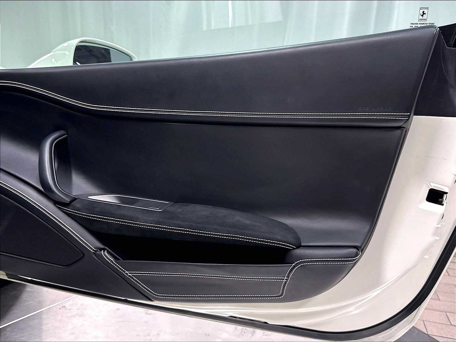 Used 2015 Ferrari 458 Spider RWD image 27