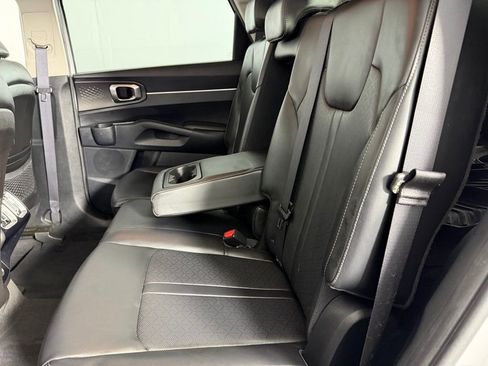 Used 2023 Kia Sorento S FWD image 27