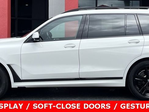 Used 2021 BMW X7 xDrive40i w/ M Sport Package image 4