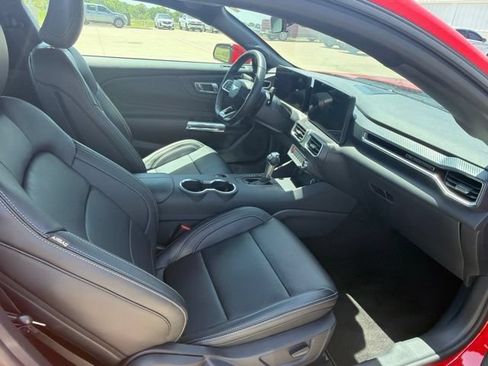 Used 2026 Ford Mustang Premium RWD image 8