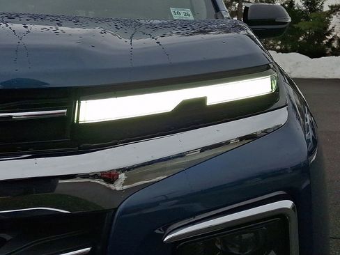 Used 2026 Chevrolet Traverse LT w/ LPO, Floor Liner Package image 9